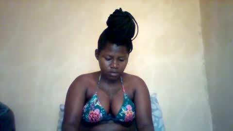 Snapshot of loviett chatting on 05-05-26, 02:52 loviett online show from 05-05-26, 02:52