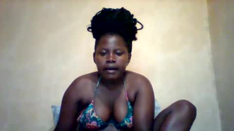 Snapshot of loviett chatting on 05-16-26, 12:15 loviett online show from 05-16-26, 12:15