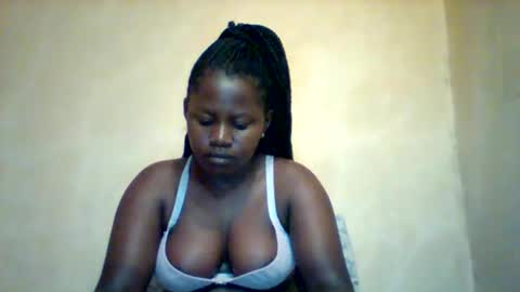 Snapshot of loviett chatting on 05-18-26, 03:46 loviett online show from 05-18-26, 03:46