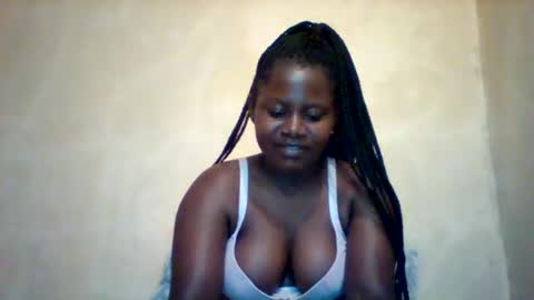 Snapshot of loviett chatting on 05-19-26, 01:11 loviett online show from 05-19-26, 01:11