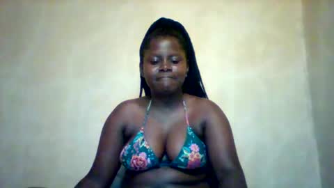 Snapshot of loviett chatting on 05-19-26, 03:51 loviett online show from 05-19-26, 03:51