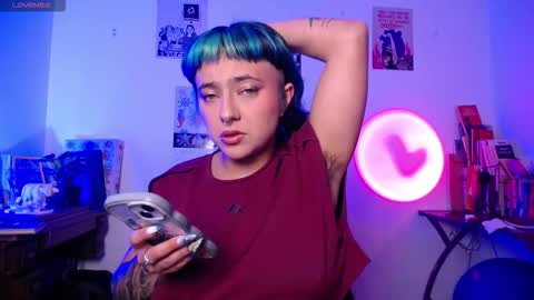 Snapshot of loving_alma chatting on 11-29-25, 05:43 loving_alma online show from 11-29-25, 05:43