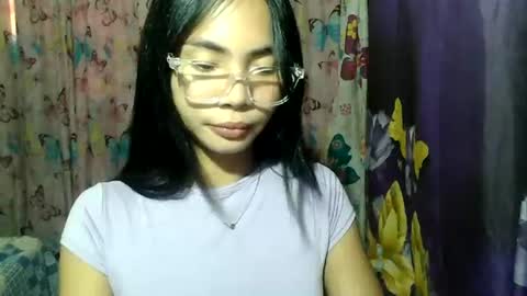 Snapshot of loving_rhean chatting on 07-01-26, 12:45 loving_rhean online show from 07-01-26, 12:45