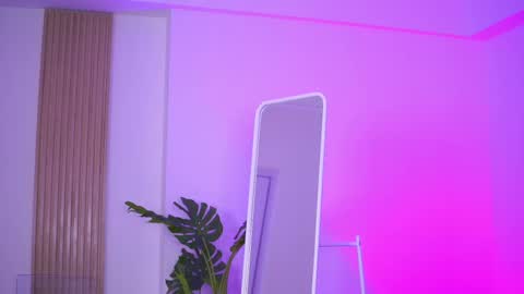 Nora online show from 03-07-25, 04:24