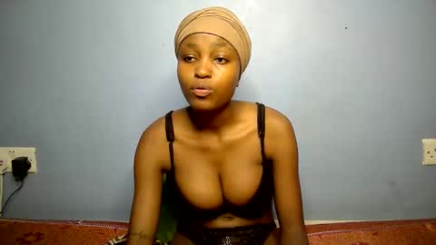 lovly_lastborn online show from 03-02-26, 07:32