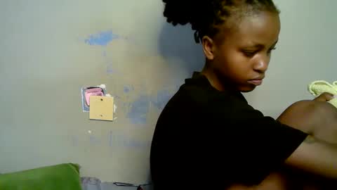Snapshot of lovly_lastborn1 chatting on 04-09-26, 06:19 lovly_lastborn1 online show from 04-09-26, 06:19