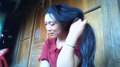Snapshot of lsmbaby chatting on 10-12-25, 08:35 lsmbaby online show from 10-12-25, 08:35