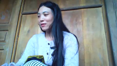 Snapshot of lsmbaby chatting on 10-17-25, 02:26 lsmbaby online show from 10-17-25, 02:26