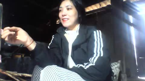 Snapshot of lsmbaby chatting on 11-18-25, 01:44 lsmbaby online show from 11-18-25, 01:44