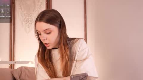 Snapshot of lu__lane chatting on 10-10-25, 08:24 Lu 3 online show from 10-10-25, 08:24