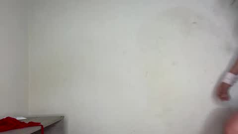 Snapshot of luana363 chatting on 12-05-24, 03:37 luana363 online show from 12-05-24, 03:37