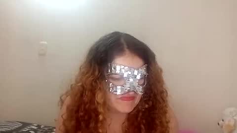 Snapshot of luana363 chatting on 10-05-25, 07:56 luana363 online show from 10-05-25, 07:56