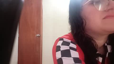 luana363 online show from 07-02-26, 06:58