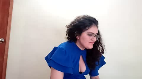 luana363 online show from 07-22-26, 08:44