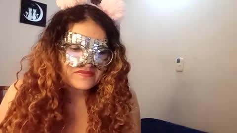 luanapowerful online show from 11-24-25, 08:19