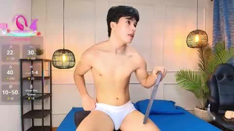 lUAN online show from 10-27-25, 07:40