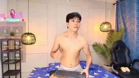 lUAN online show from 11-01-25, 08:11