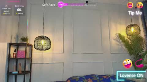 lUAN online show from 05-12-26, 11:51