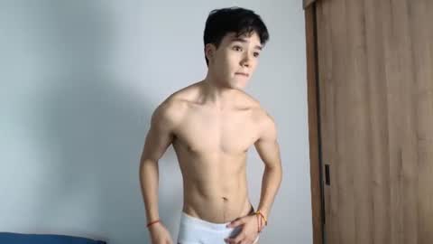luandy_1 online show from 06-21-26, 12:30