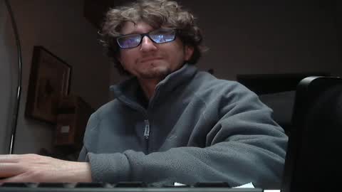 Snapshot of luca78_78 chatting on 03-02-25, 03:27 luca78 online show from 03-02-25, 03:27