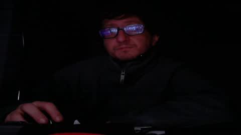 Snapshot of luca78_78 chatting on 11-24-25, 11:04 luca78 online show from 11-24-25, 11:04