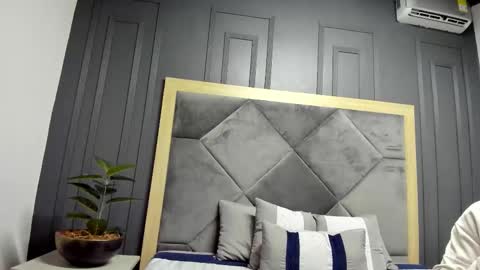 luca_morettii online show from 11-06-25, 12:17