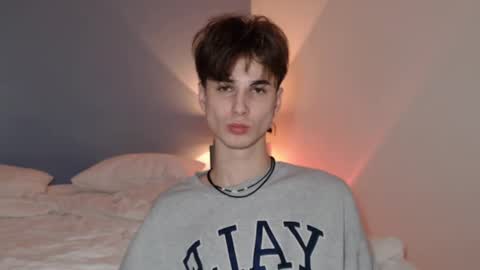 lucacharm online show from 01-09-25, 05:02