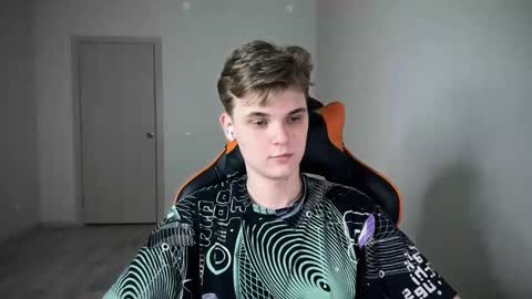 Snapshot of lucas_dany chatting on 12-28-24, 08:47 Lucas Gill online show from 12-28-24, 08:47