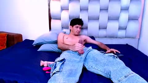 Snapshot of lucas_dream chatting on 06-27-26, 12:22 lucas_dream online show from 06-27-26, 12:22