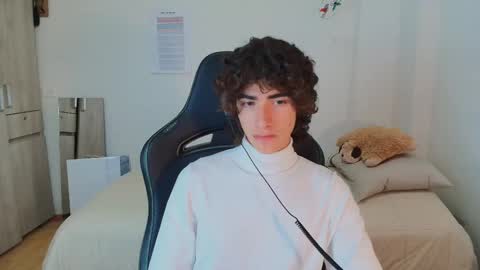 lucas_xo online show from 02-19-26, 03:35