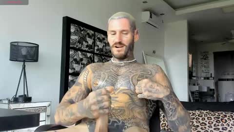 lucasexclusive online show from 01-18-25, 05:31