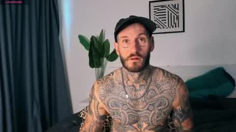 lucasexclusive online show from 08-06-26, 04:36