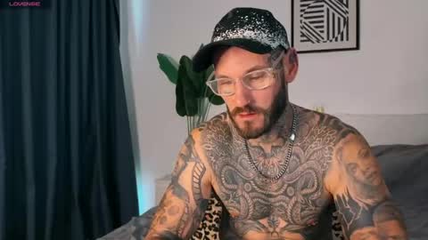 lucasexclusive online show from 08-07-26, 04:36
