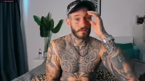 lucasexclusive online show from 08-08-26, 06:15