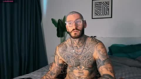 lucasexclusive online show from 08-10-26, 06:50