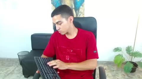 Lucas online show from 03-23-26, 08:13