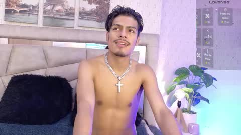 Luca  Leo online show from 11-07-25, 05:07