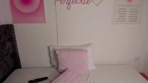 Lucero online show from 01-30-25, 10:19