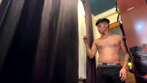 Felipe online show from 02-25-25, 03:09