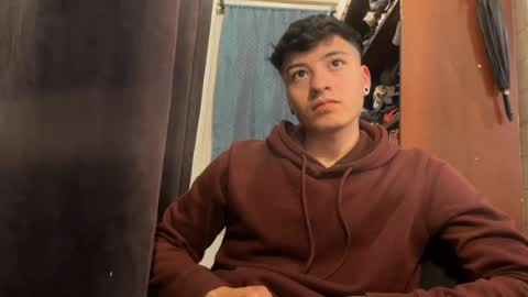 Felipe online show from 07-20-26, 03:32