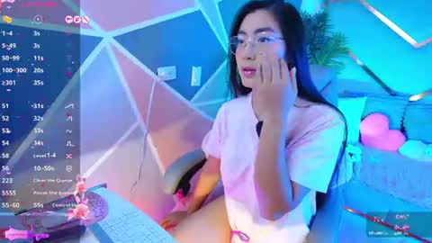Snapshot of luci_tender chatting on 06-17-26, 12:46 hanna online show from 06-17-26, 12:46