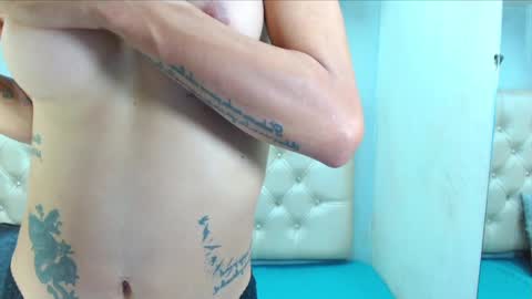 Lucia Marks online show from 02-12-25, 07:13