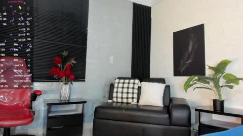 L U C I A online show from 04-23-26, 12:51