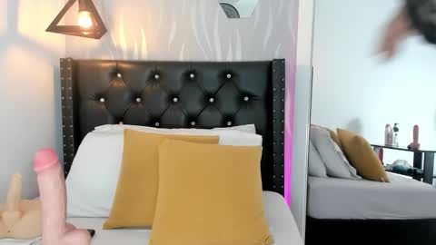 Lucia online show from 11-06-25, 07:37