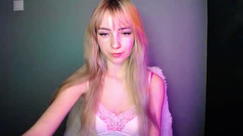 Lucy online show from 12-22-25, 07:49