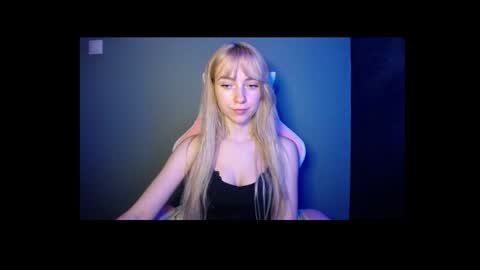 Lucy online show from 04-23-26, 06:54