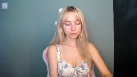 Lucy online show from 06-26-26, 12:31