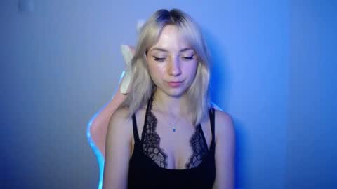 Lucy online show from 07-18-26, 07:17