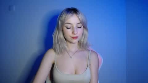 Lucy online show from 07-26-26, 06:15