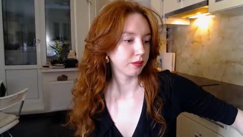 Lucia online show from 02-05-25, 07:20